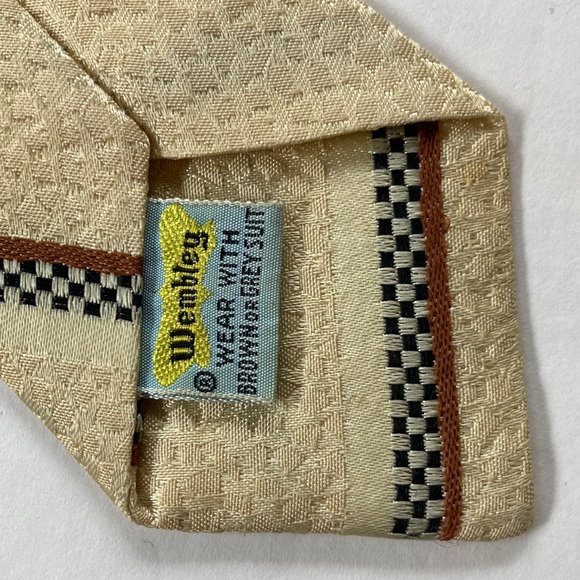 VNTG Wembley Men’s Skinny Tie yellow, brown, black & white checkerboard stripe - Picture 5 of 6